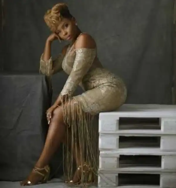 Yemi Alade - “Pana” (Freestyle)